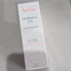 Avene Hydrance Rich Moisturizing Cream